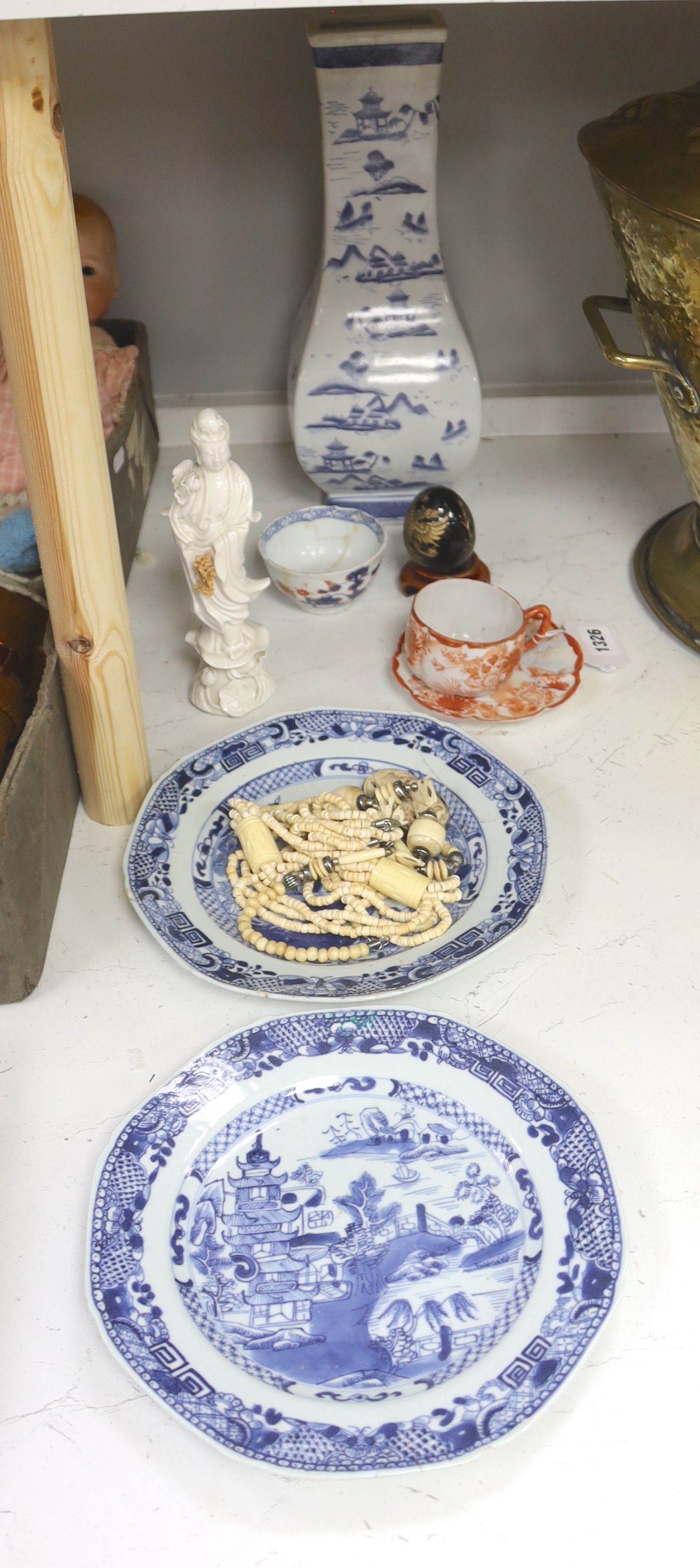 Two Chinese blue and white export dishes, a Chinese blue and white vase, etc., tallest 36cm